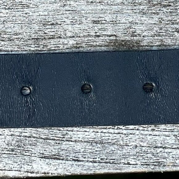 💯 Authentic GUCCI Leather Belt - Picture 6 of 8